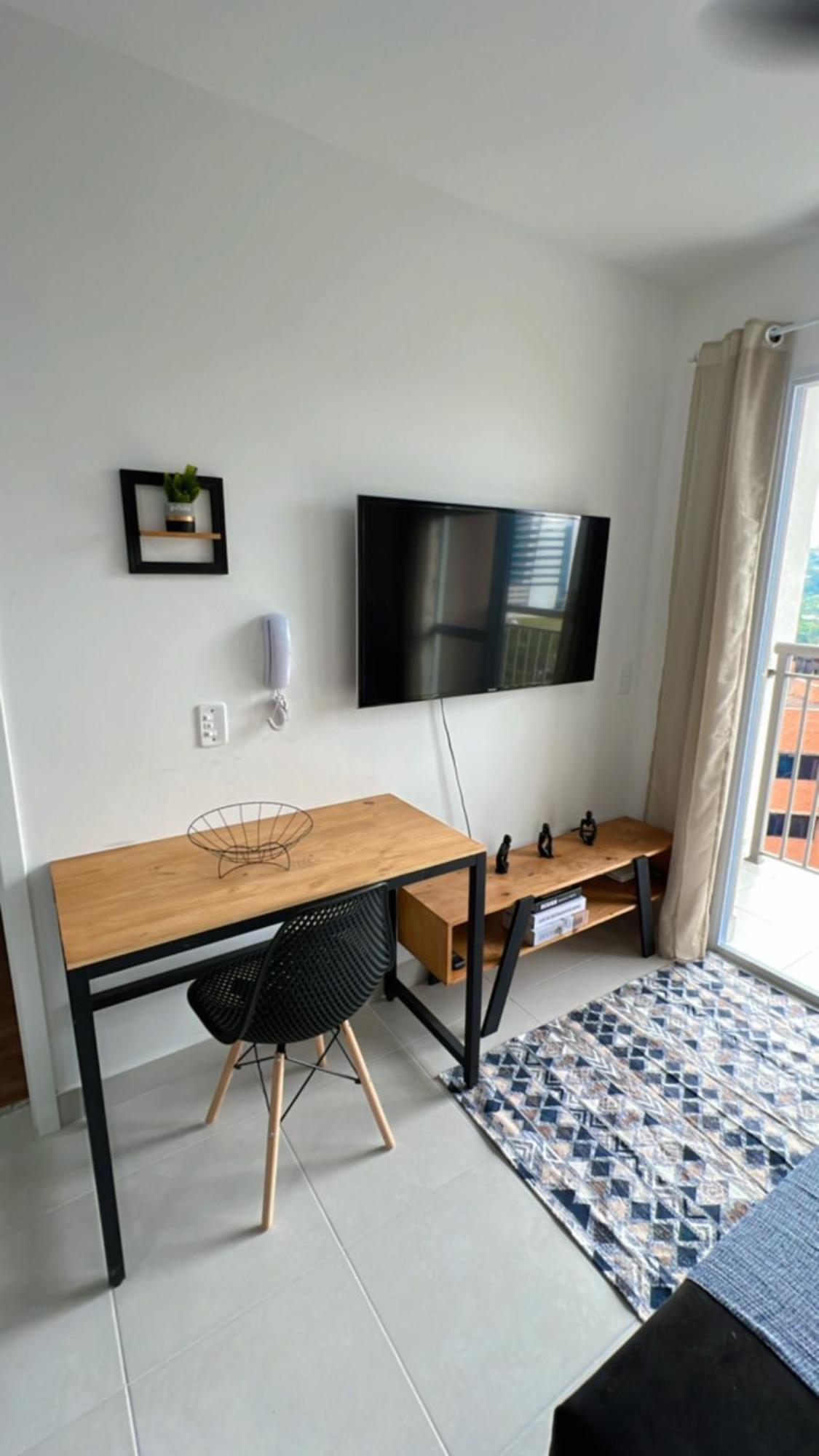 Apartamento 906b Ponte Laguna, Tokio Marine Hall - Completo *